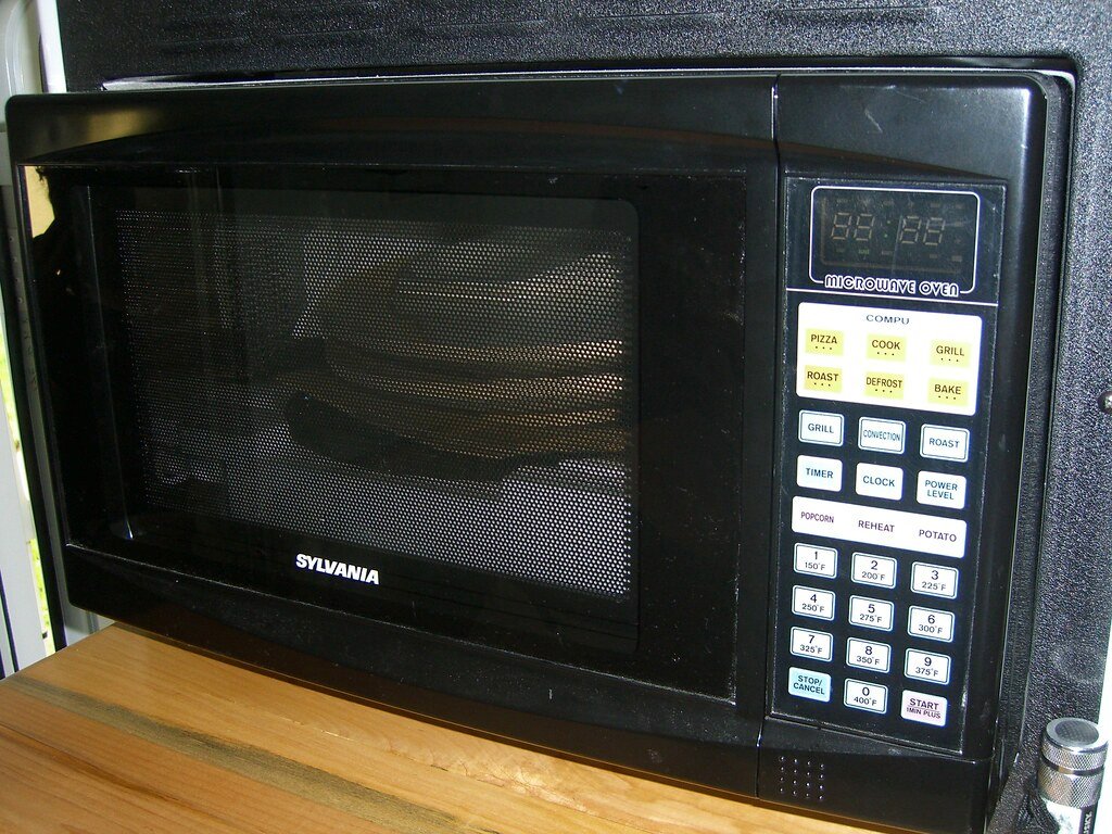 Is It Worth Buying a Convection Microwave in 2025?