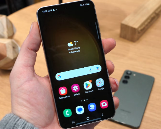 What Is the Best Budget Smartphone in 2025?