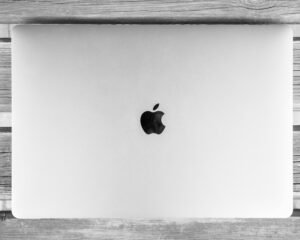 Is Apple Laptop a Good Laptop in 2025? Full Breakdown for Buyers