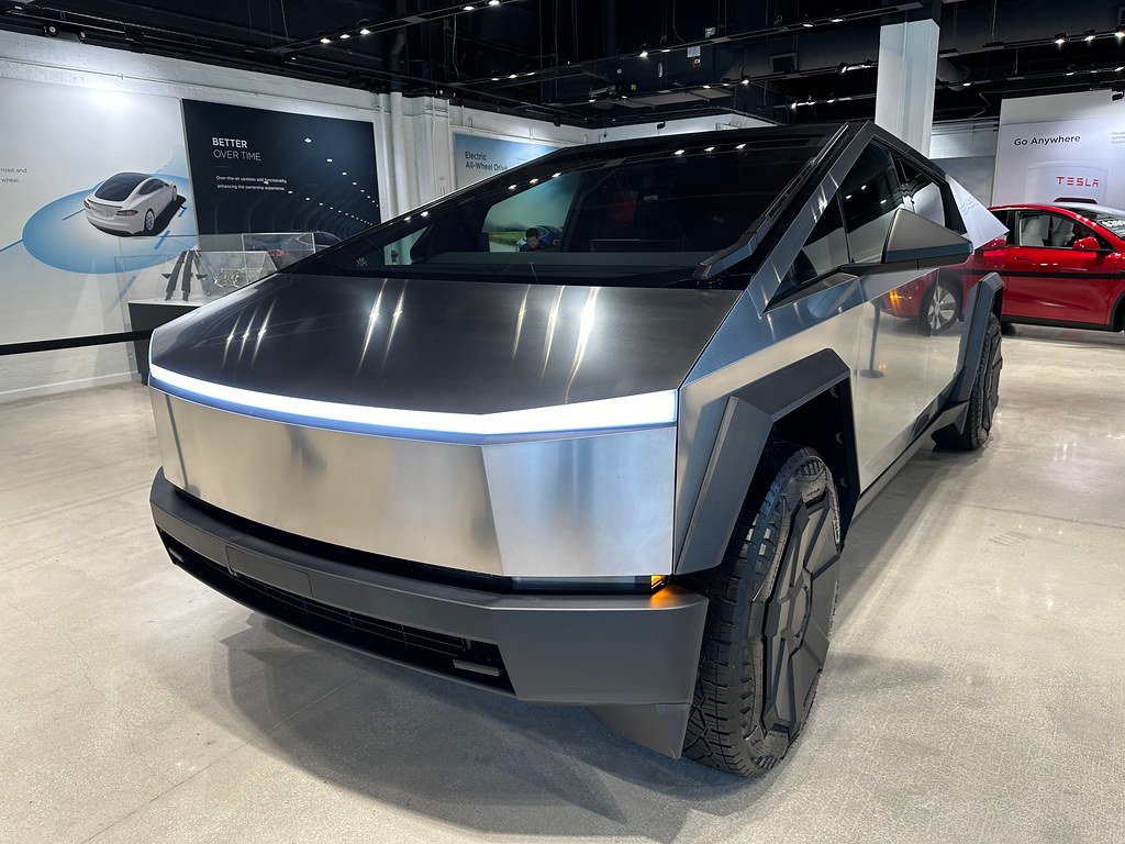 Best 7 Things to Know About the Tesla Cybertruck in 2025: Price, Range, Specs & Release Update