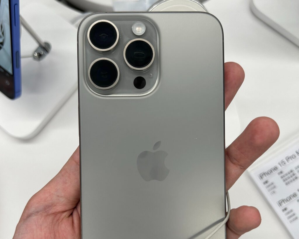 Which Phone Has the Best Camera in 2025? Everything You Need to Know