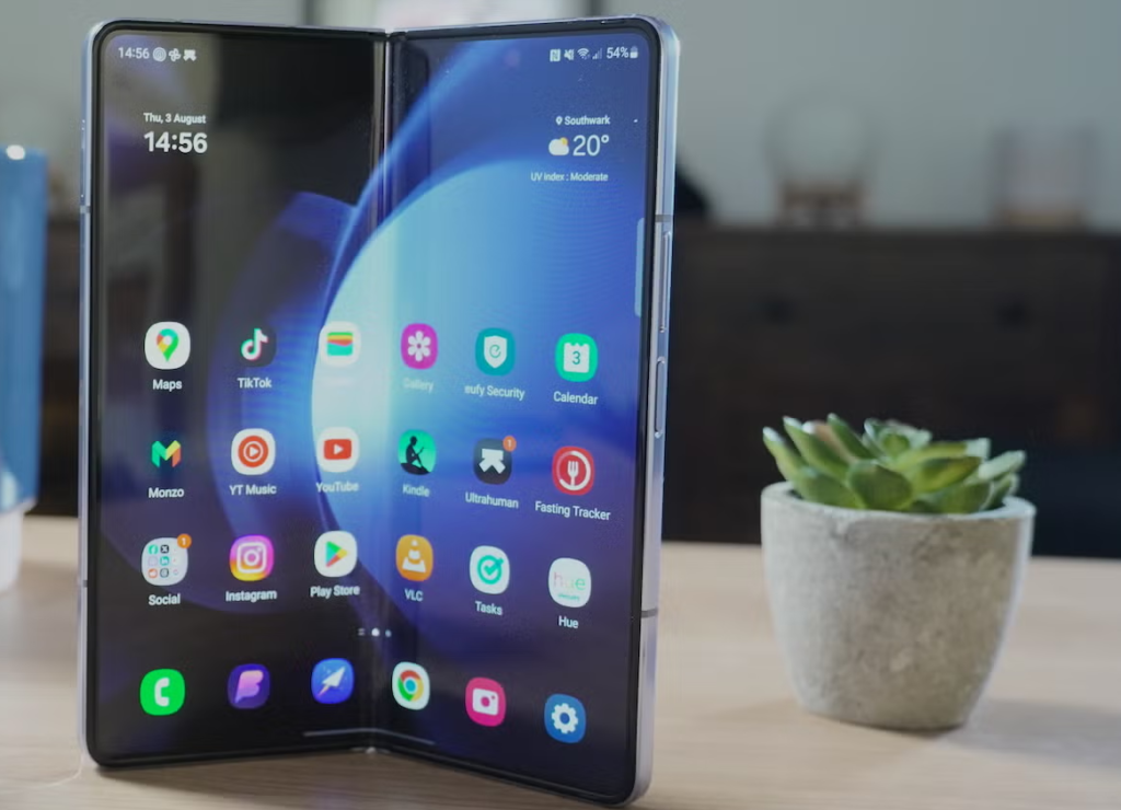 Best-Ever Samsung Galaxy Z Fold 5 Review: Is It Worth the Upgrade in 2025?