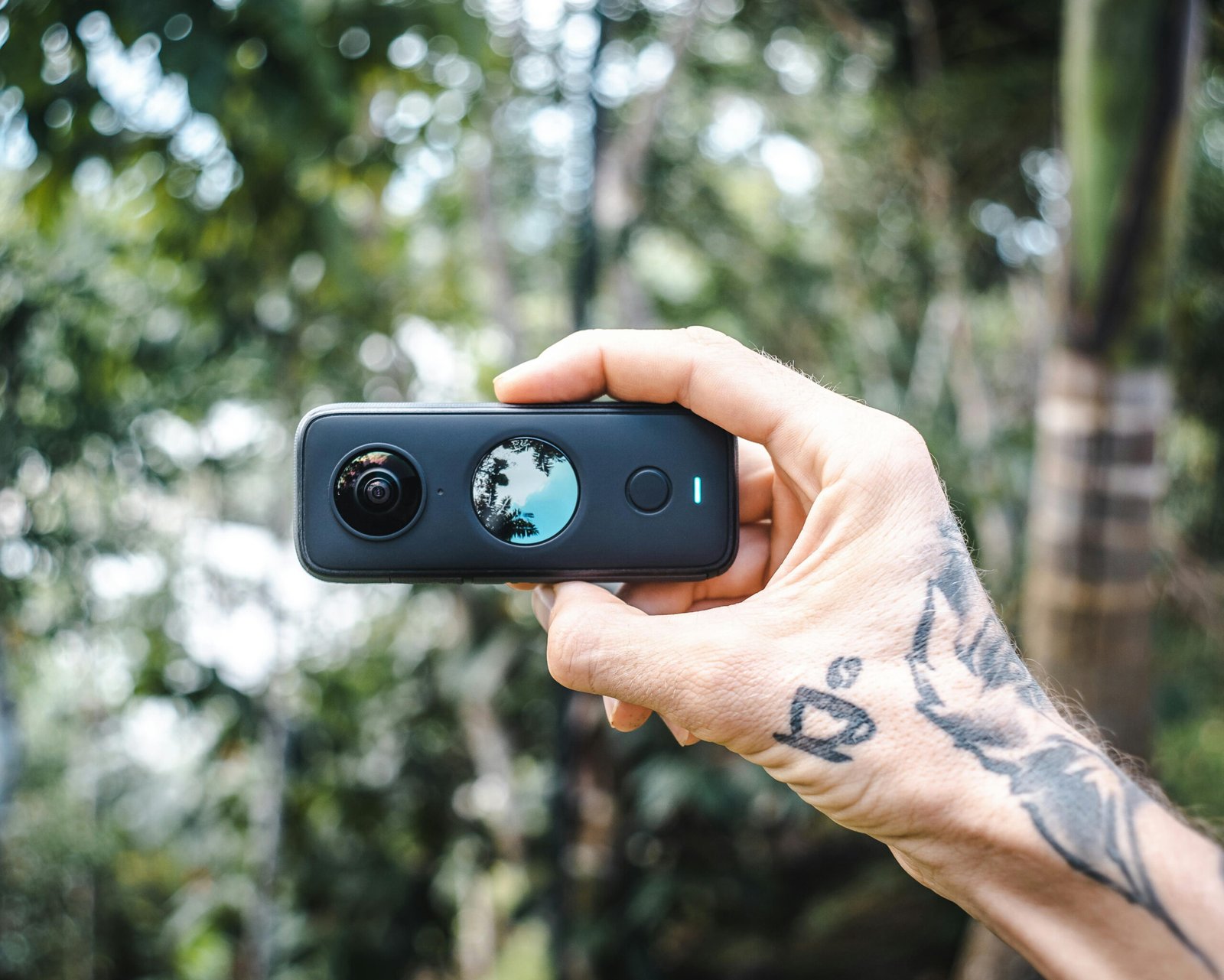 Which Is Best GoPro or Insta360 in 2025? A Complete Comparison