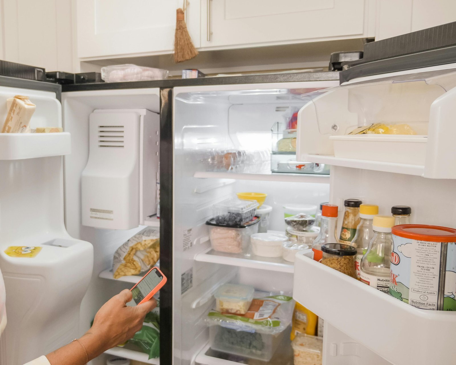 What is the Best Energy-Efficient Refrigerators in 2025? Everything You Need to Know