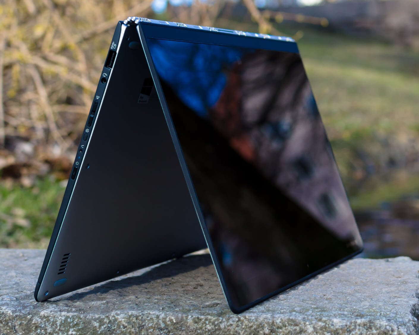 Is Lenovo still a best laptop in 2025? Discover Lenovo's 2025 performance, features & value to see if it remains a top choice for users.