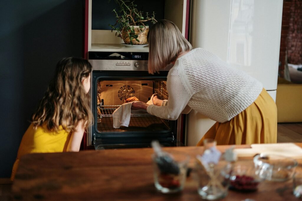 Which Microwave Oven is Best to Buy in 2025? A Complete Buyer’s Guide