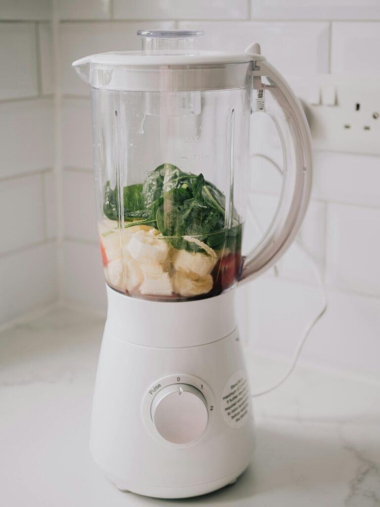 How to Choose a Best Mixer Grinder in 2025? Everything You Need to Know